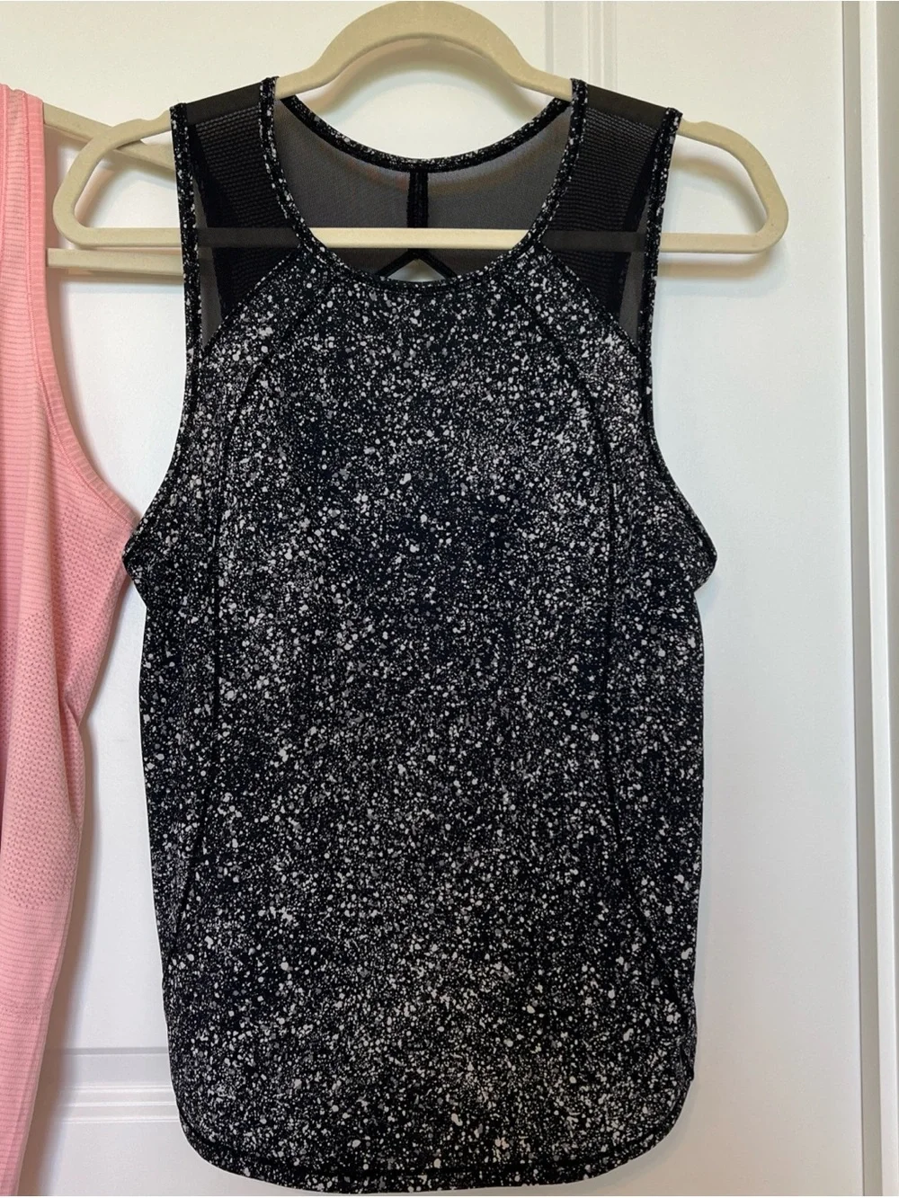 Lululemon Women’s Tie-Dye Sports Bra & 3 Tank Tops Set sz.8 very good